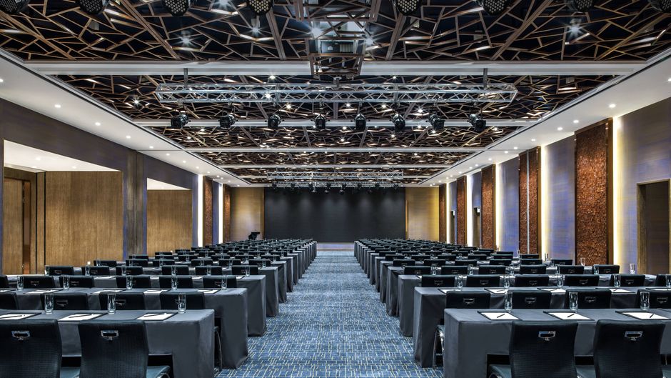 Le Meridien Shenyang, Heping Meeting