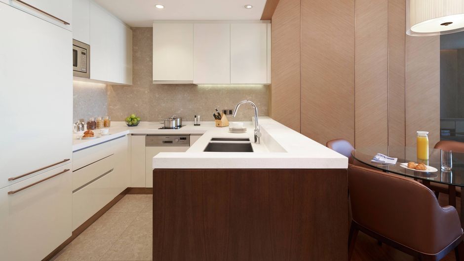 The OCT Harbour- Marriott Exec Apts Room