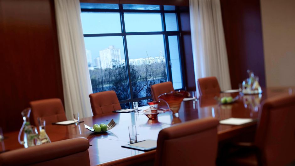 Marriott Exec Apts The Lakeview Meeting