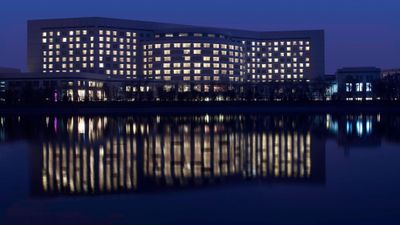 Marriott Exec Apts The Lakeview
