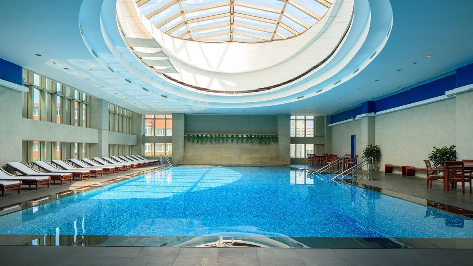 Renaissance Tianjin TEDA Conf Ctr Hotel Pool