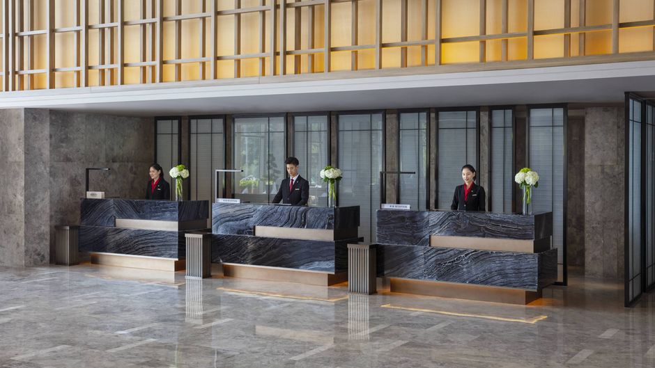 Xuzhou Marriott Hotel Lakeview Lobby
