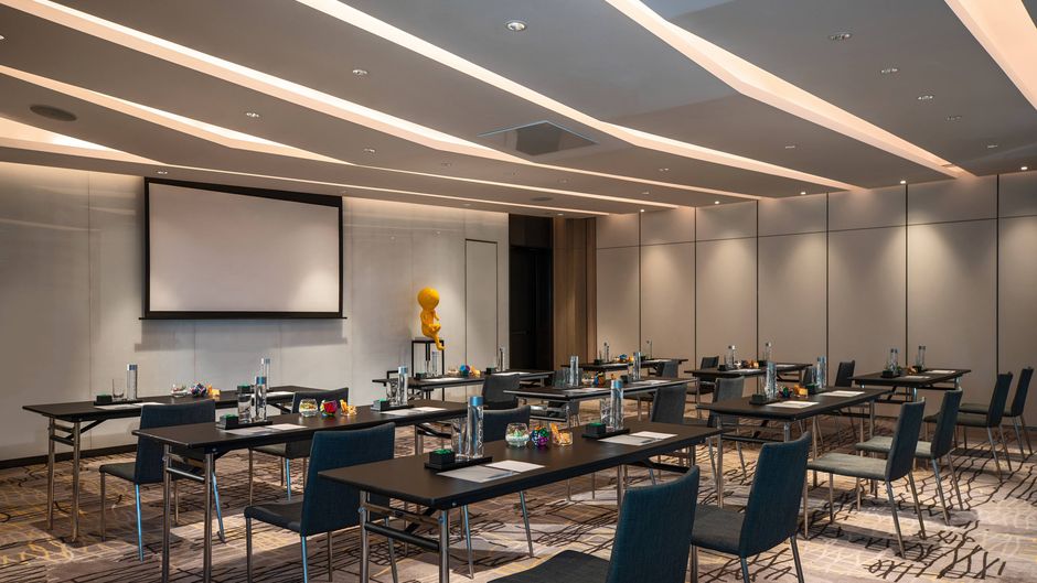 Renaissance Nanning Hotel Meeting