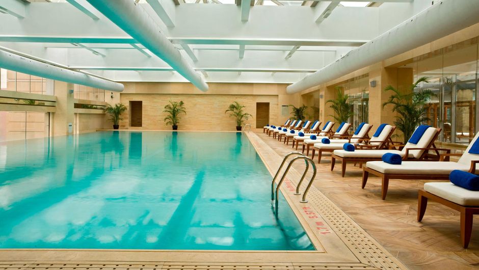 Sheraton Grand Pudong Hotel & Residences Pool