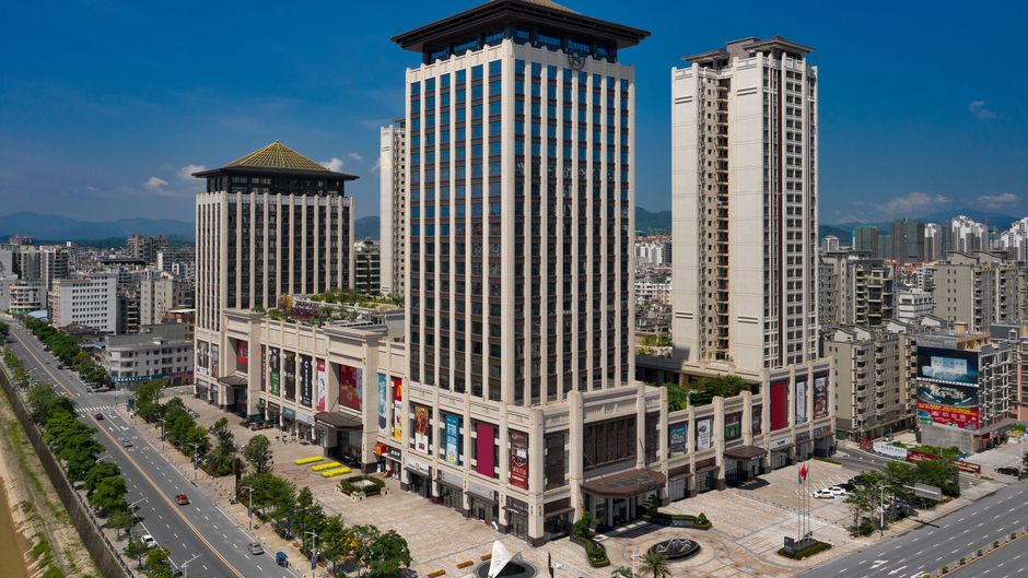 Sheraton Yunfu Xinxing Hotel Exterior