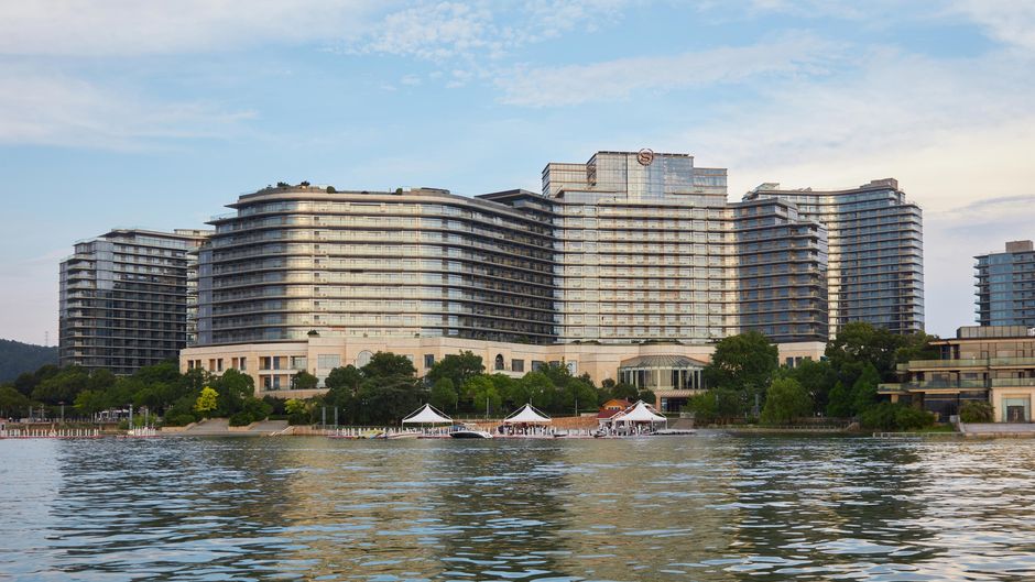 Sheraton Qiandao Lake Resort Exterior