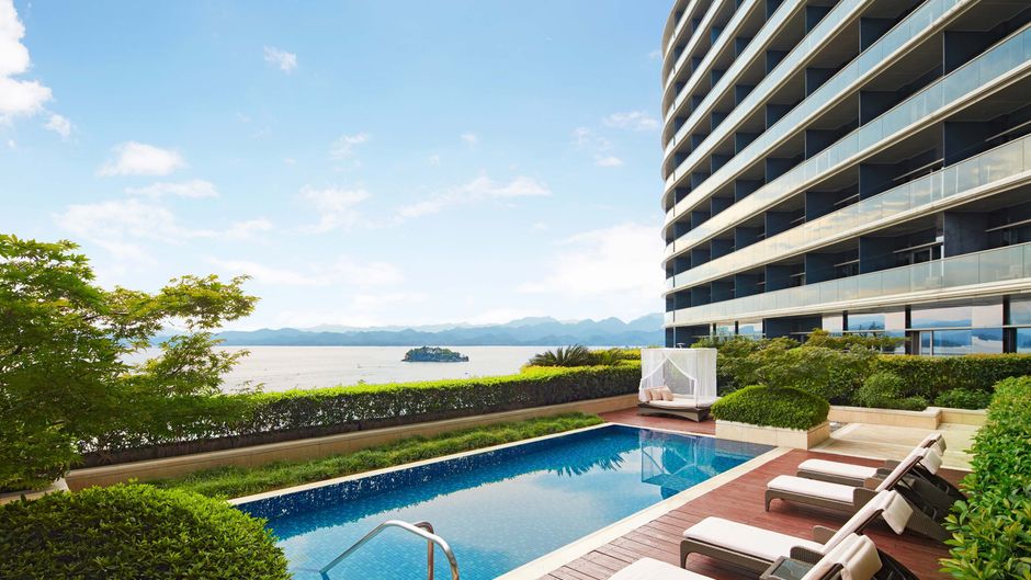 Sheraton Qiandao Lake Resort Pool