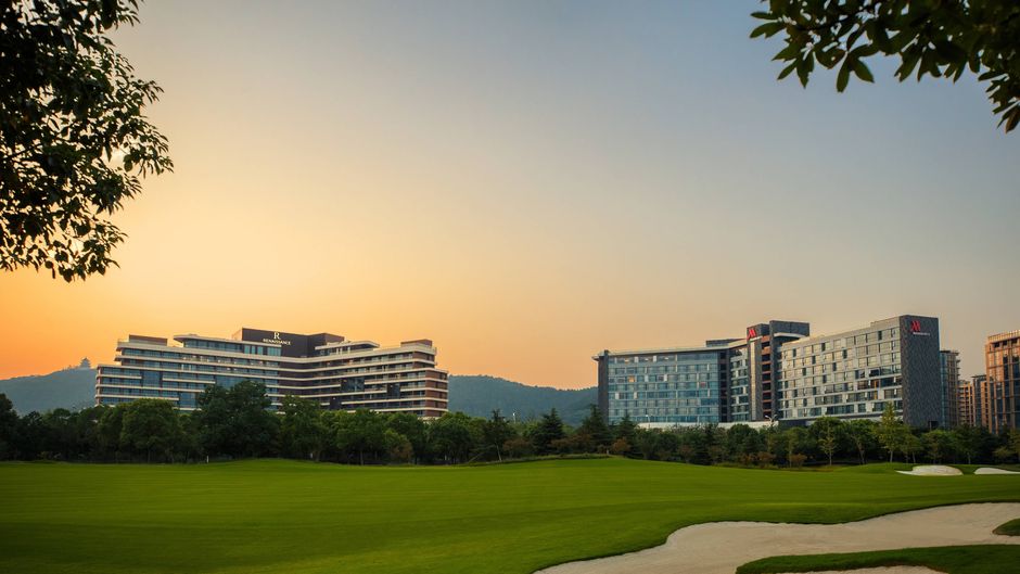 Renaissance Suzhou Taihu Lake Hotel Exterior