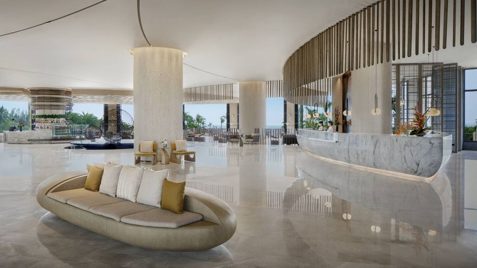Sanya Marriott Yalong Bay Resort & Spa Lobby