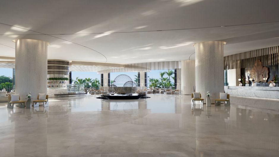 Sanya Marriott Yalong Bay Resort & Spa Lobby