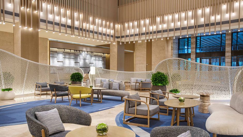 Four Points Sheraton Wuchuan Loong Bay Lobby