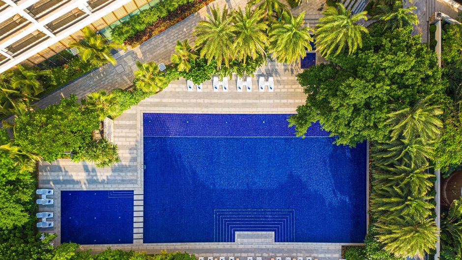 Four Points Sheraton Wuchuan Loong Bay Pool