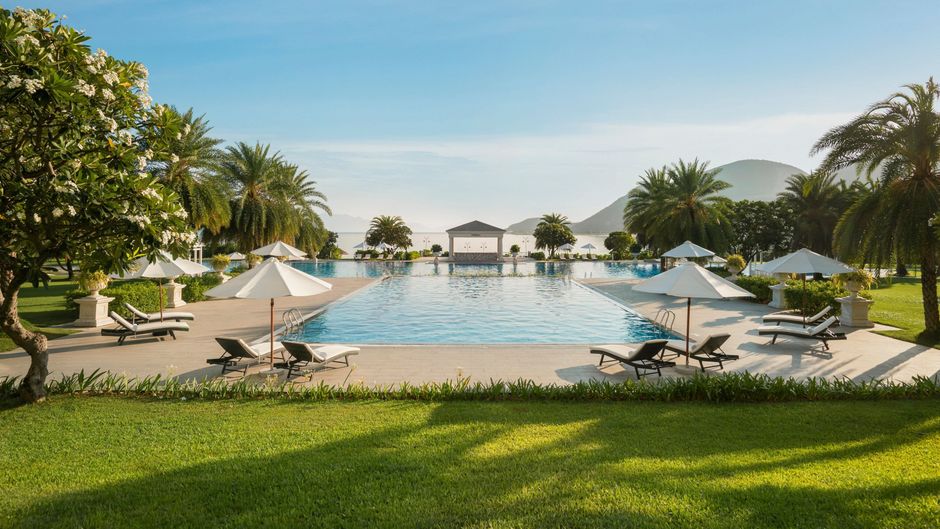 Nha Trang Marriott Resort & Spa, Hon Tre Pool