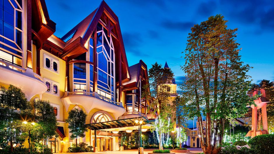 Four Points by Sheraton Heyuan Resort Exterior