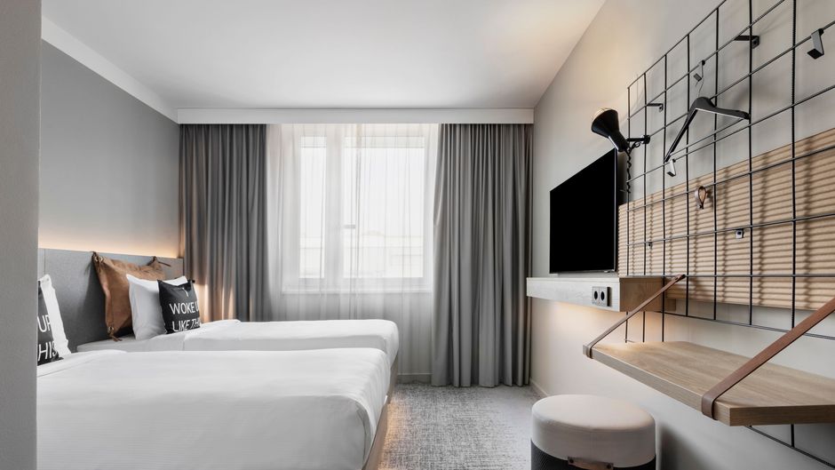 Moxy Vienna City East Room