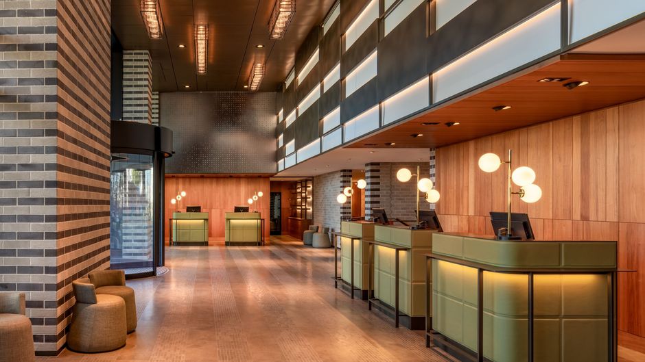 Munich Marriott Hotel City West Lobby