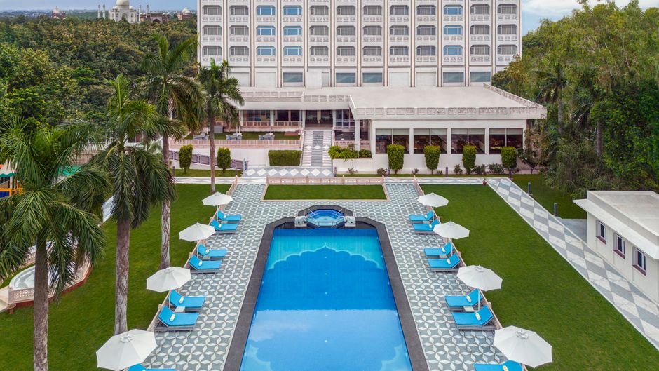 The Gateway Hotel Fatehadbad Rd Agra Exterior