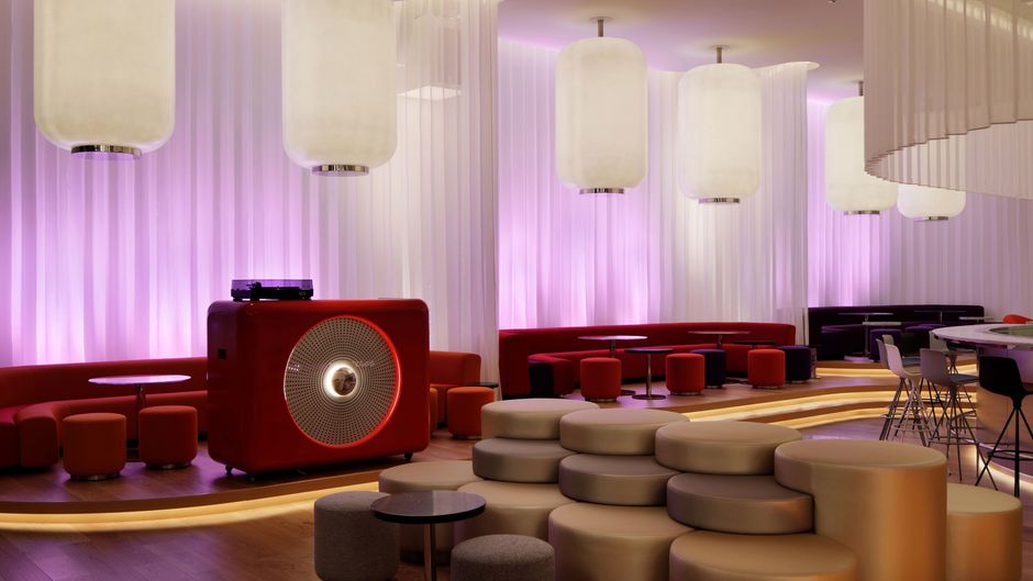 W Osaka Lobby