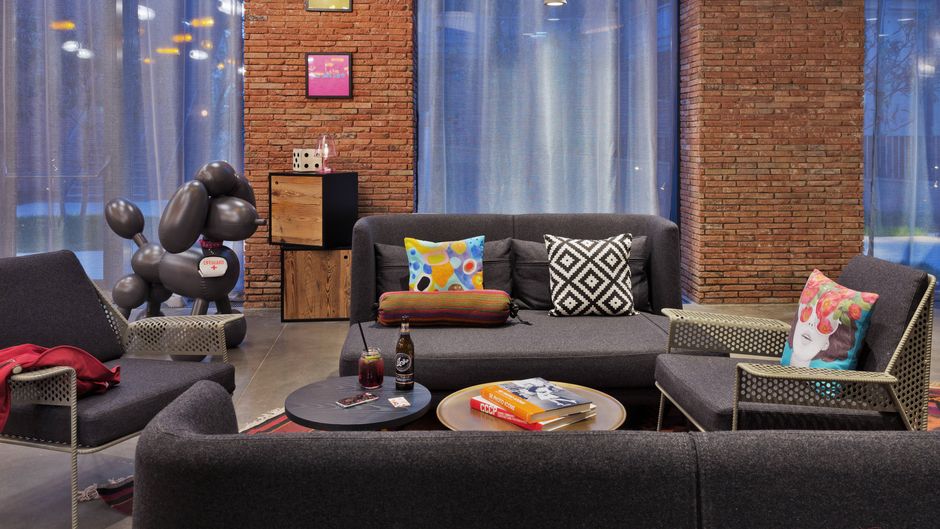MOXY Tbilisi Lobby