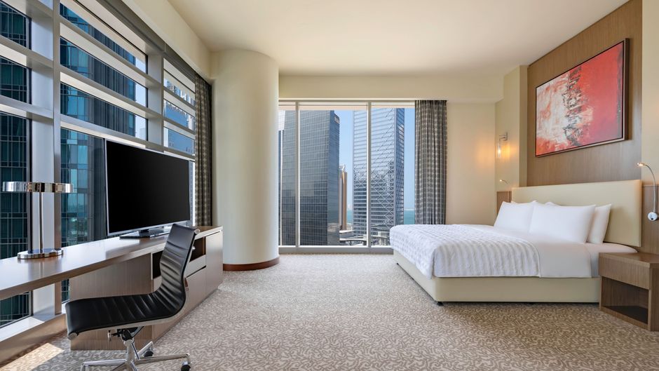 Le Meridien City Center Suite