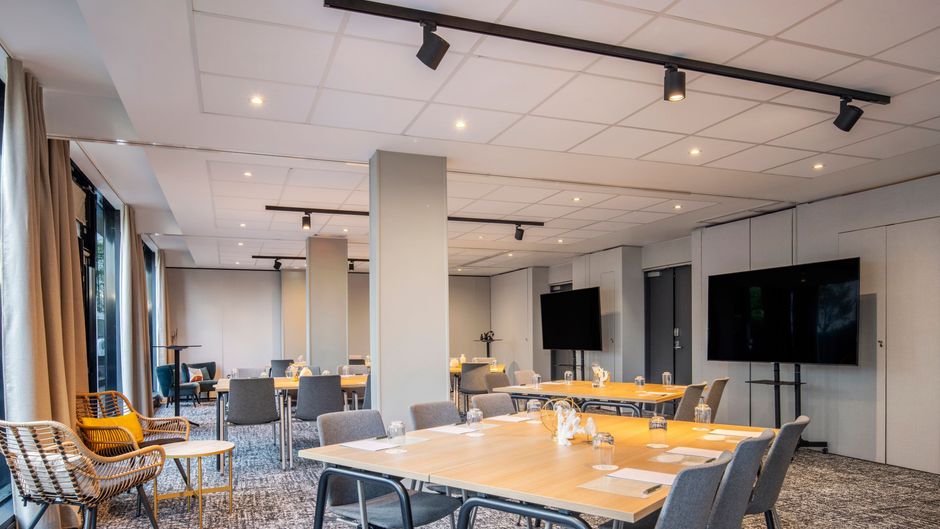 Renaissance Paris Arc de Triomphe Hotel Meeting