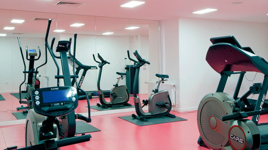 Sejours and Affaires Aparthotel Paris Health Club