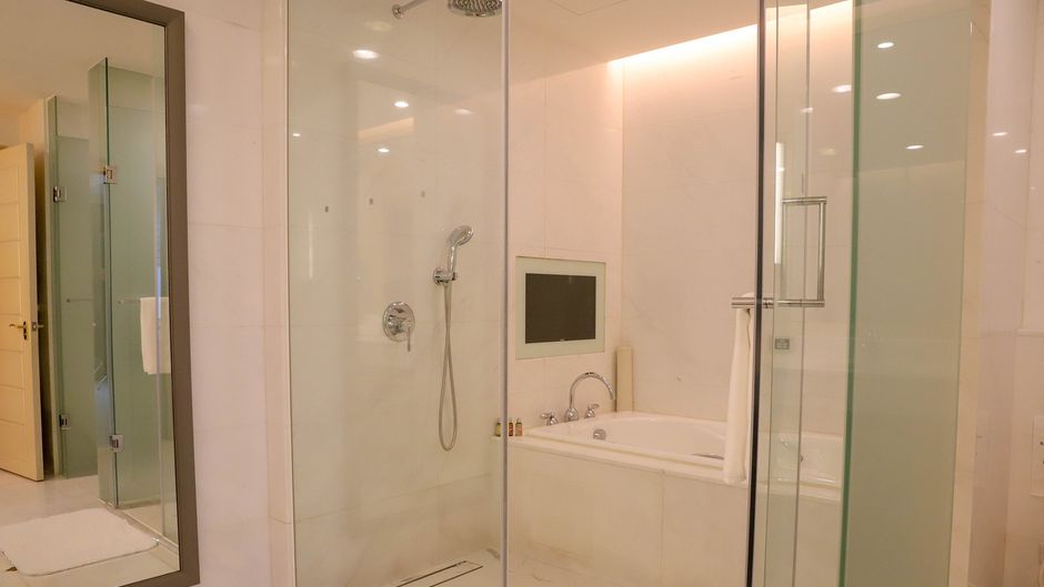 Grand Victoria Hotel Room