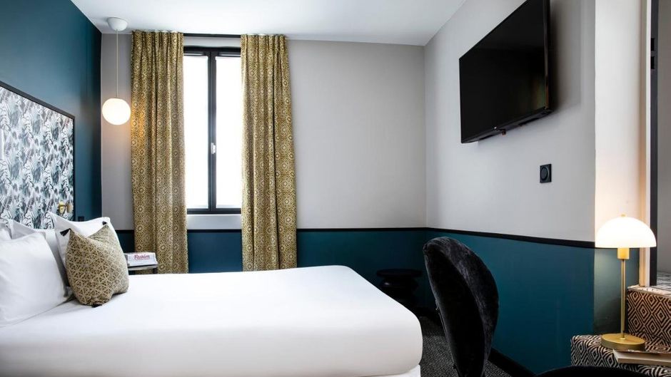 Paris Lafayette Hotel Room