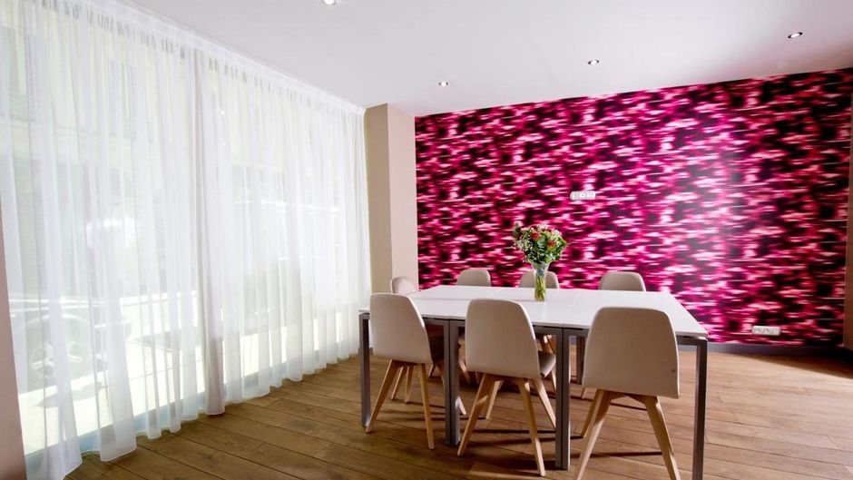 Serotel Suites Opera Meeting
