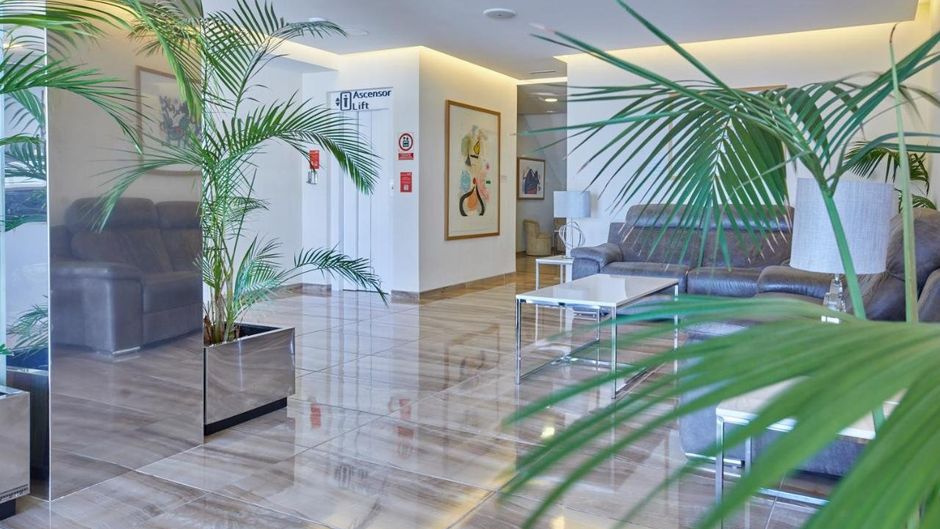 Hotel Joan Miro Lobby