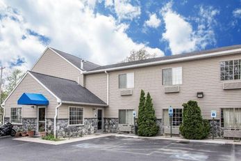 Passport Inn