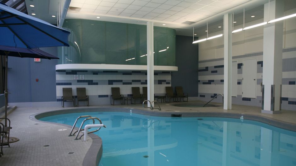 Delta Edmonton South Hotel & Conf Ctr Pool