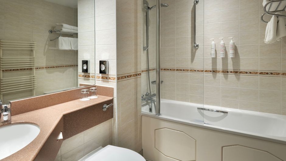 Delta by Marriott Worsley Park Room