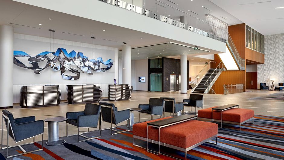 Calgary Airport Marriott In-Terminal Lobby