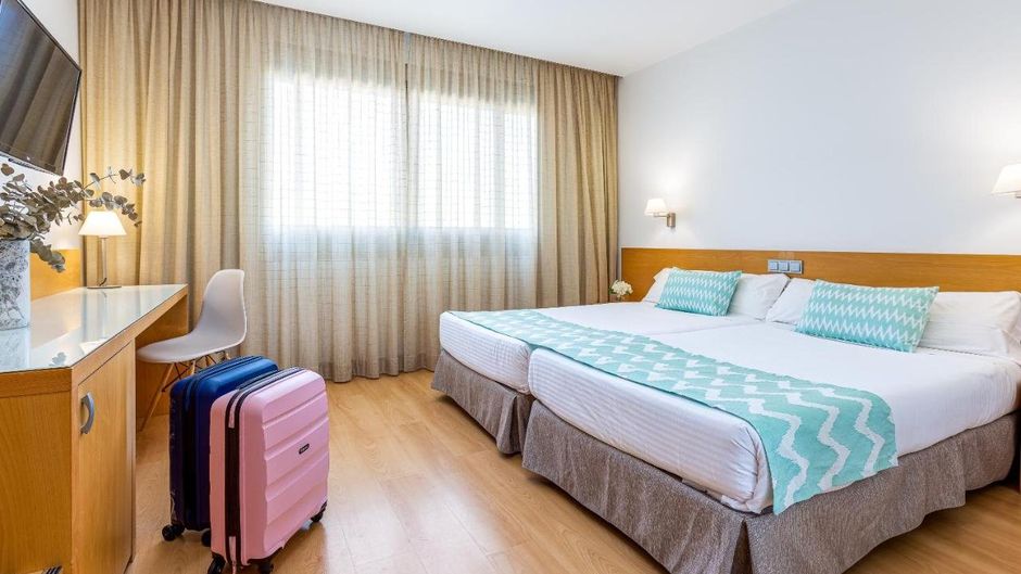 Hotel Daniya Alicante Room