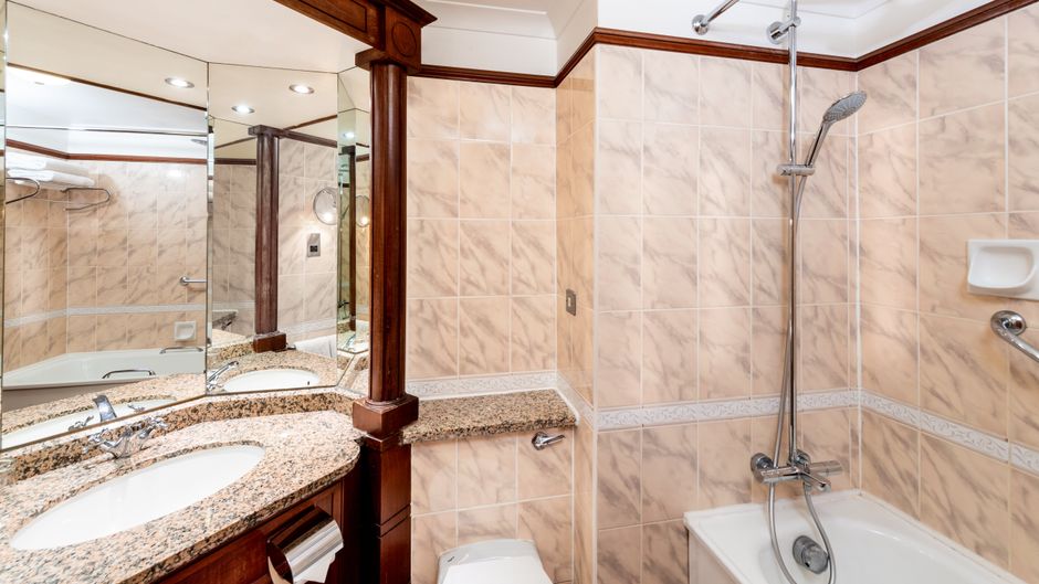 Copthorne Hotel Merry Hill Dudley Suite
