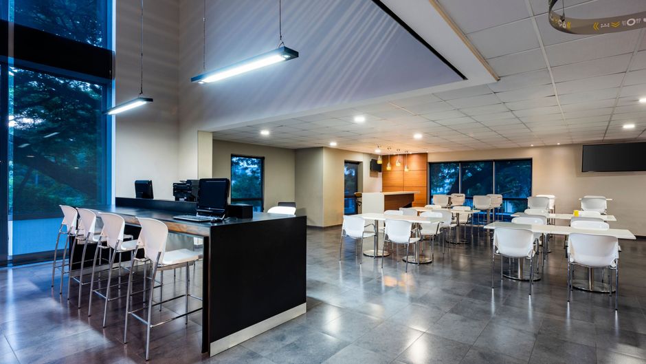 City Express Plus by Marriott Restaurant
