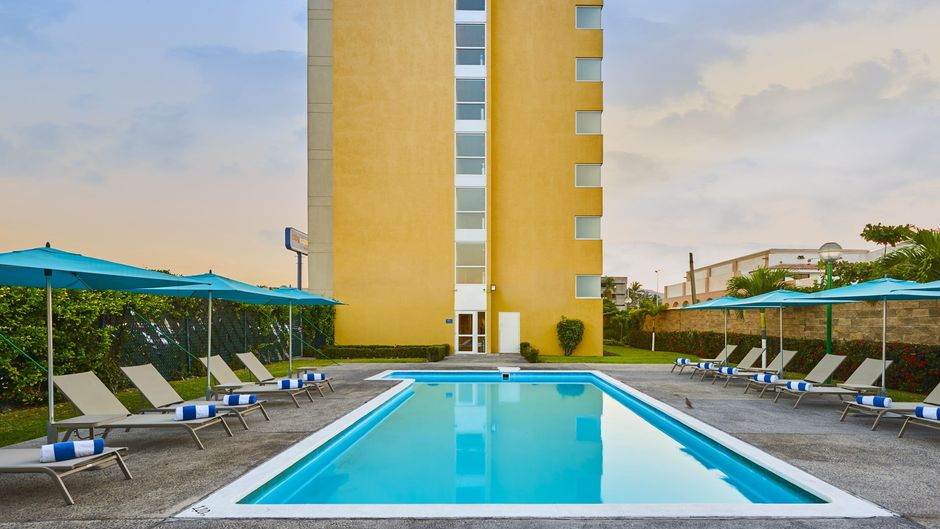 City Express by Marriott Manzanillo Pool