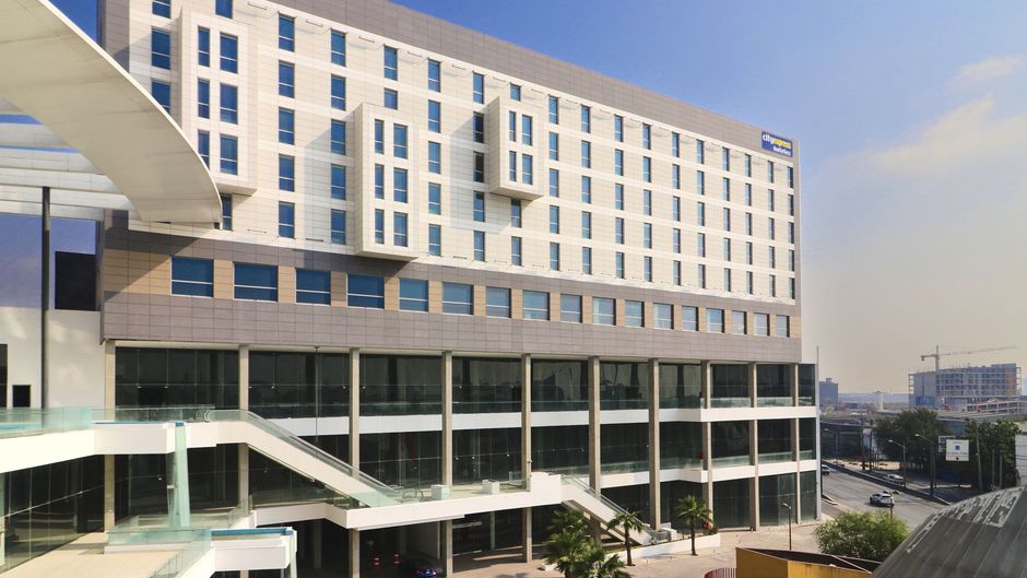 City Express Monterrey Universidad Exterior