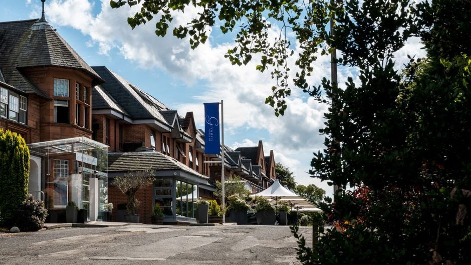 Glynhill Hotel & Leisure Club Exterior