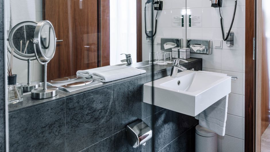 HeinHotel Vienna Airport Room
