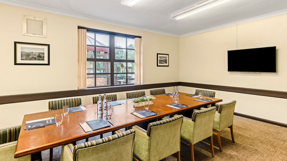 Dragonfly Hotel Peterborough Meeting