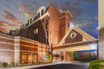 Crowne Plaza Annapolis Hotel