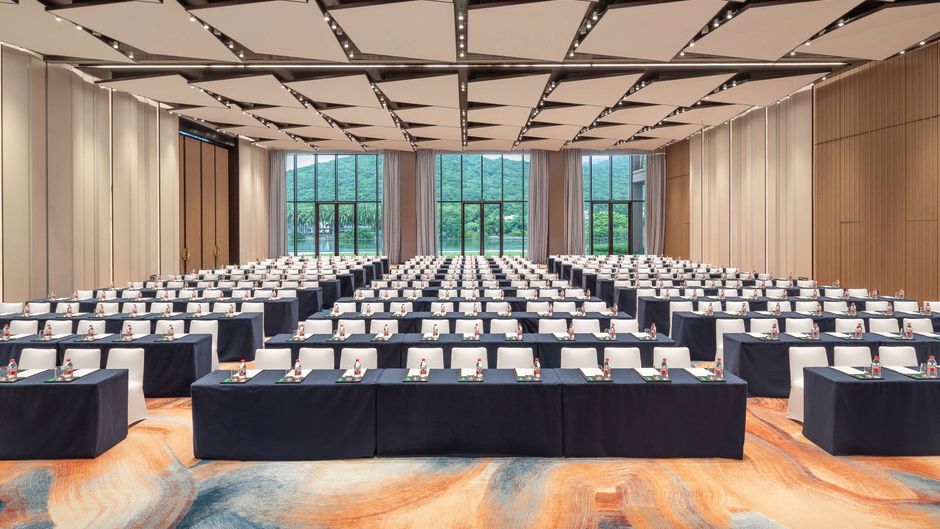 Hualuxe Yalong Bay Resort Meeting