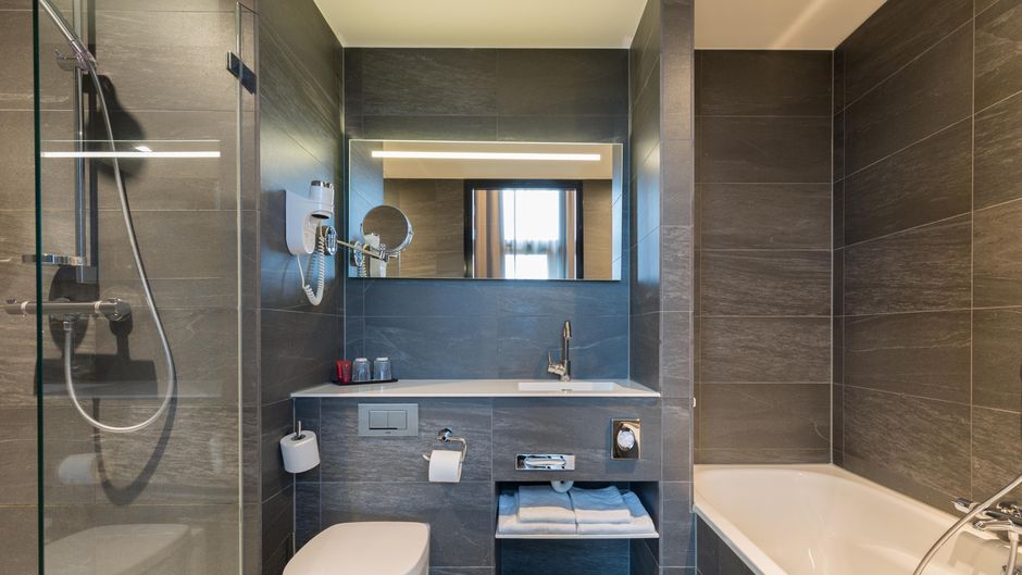 Leonardo Hotel Groningen Room