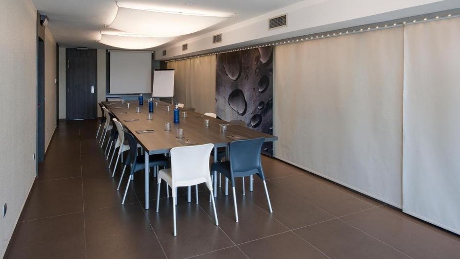 Hotel Constanza Meeting