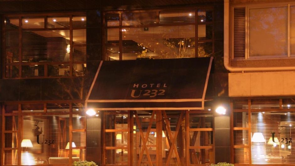 U232 Hotel Exterior