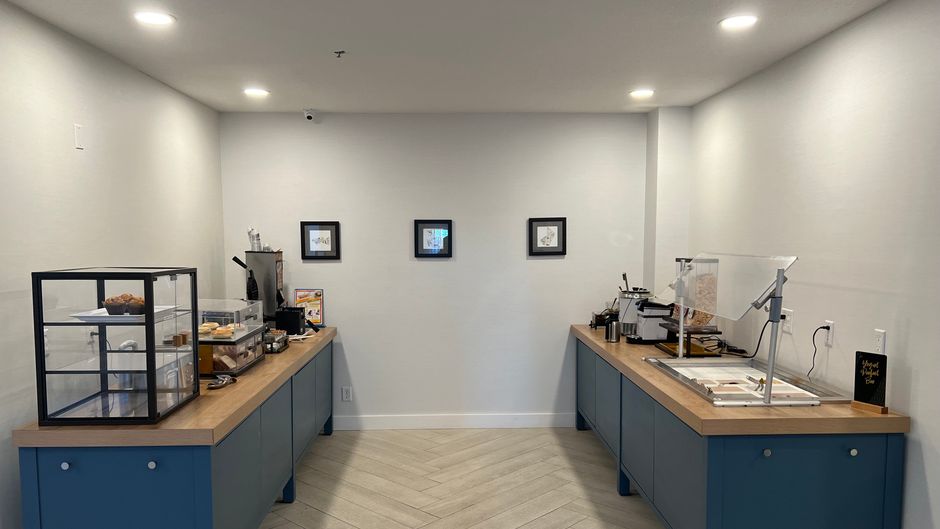 Staybridge Suites Calgary Airport Restaurant