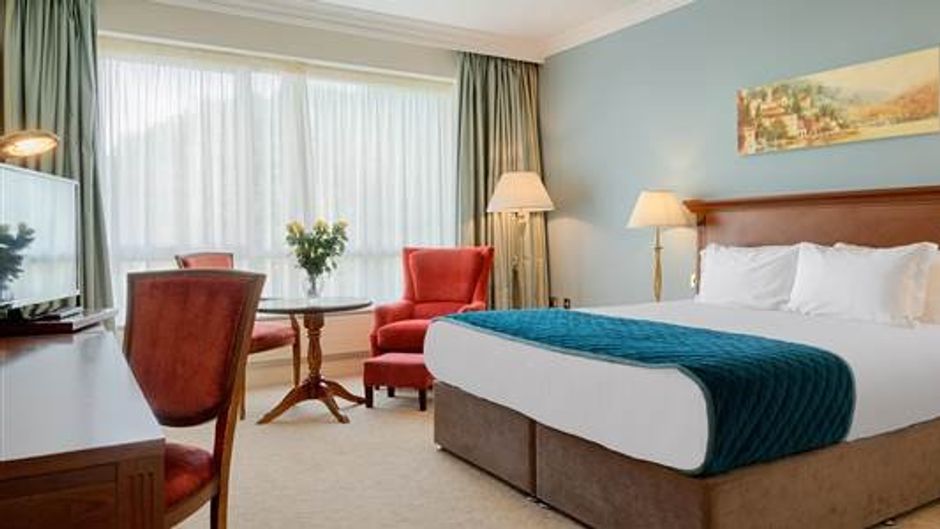 Ardilaun Hotel Room