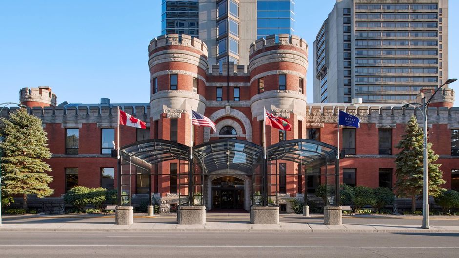 Delta by Marriott London Armouries Exterior